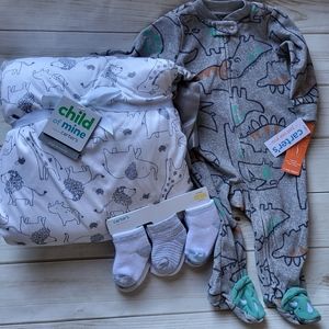 Carters baby set